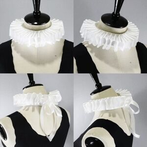 Artisan White Ruffled Necklace